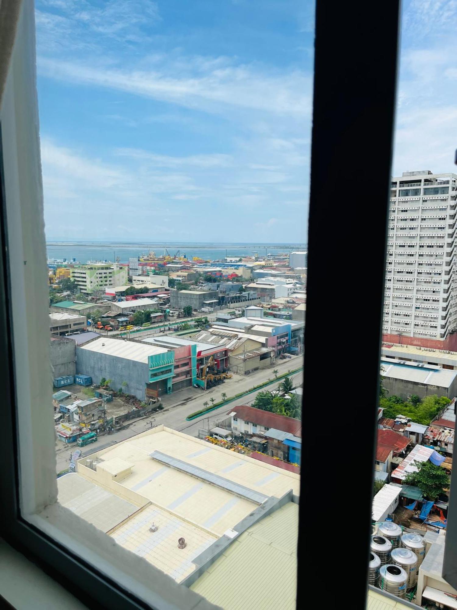 Aesthetic Functional Minimalist Space Sunvida Tower Sv1716 Cebu Exteriör bild